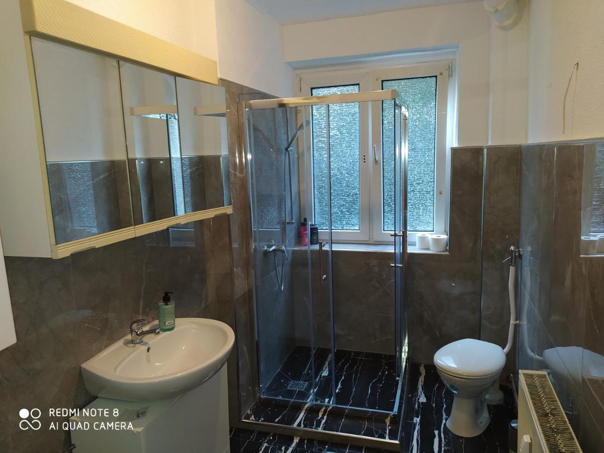 Misha,S Hostel Duisburg Ngoại thất bức ảnh